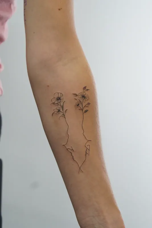 Fine line tattoo by Casa Ink