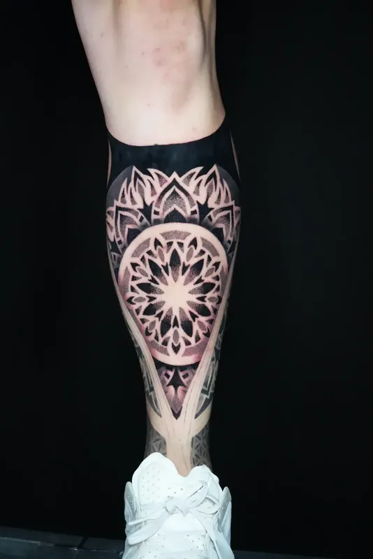 Geometric tattoo by Casa Ink
